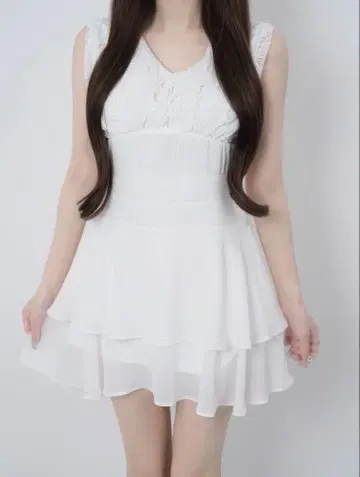 Lumignon 레이스 프릴 백 리본 드레스