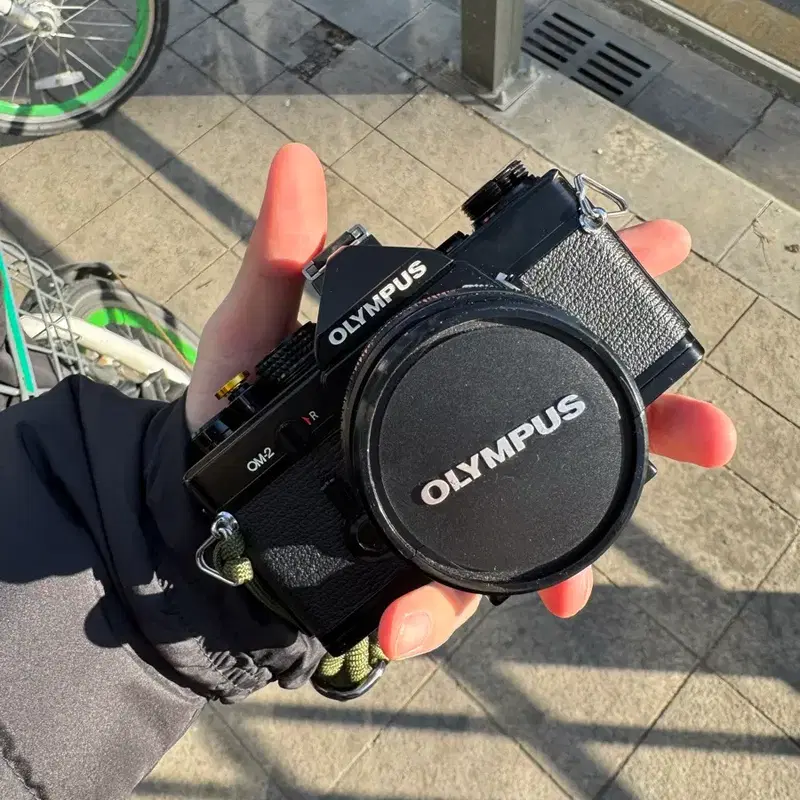올림푸스 OM-2 필름 카메라+50mm 렌즈+28mm 렌즈 (작례O)