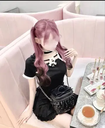 HONEYMEW 초커 포함 더블 리본 상의 블랙 x 화이트 F