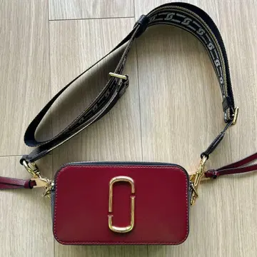 MARC JACOBS 박스형 숄더백