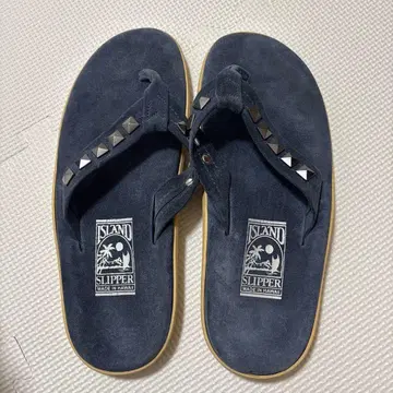ISLAND SLIPPER 스터드 장식 샌들 네이비 사이즈 10