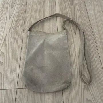 Hender Scheme 핸더 스킴 Pig Shoulder 백