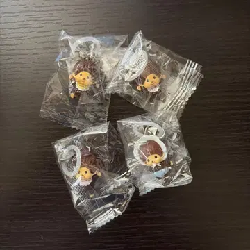 몬치치 가챠가챠 4개 세트