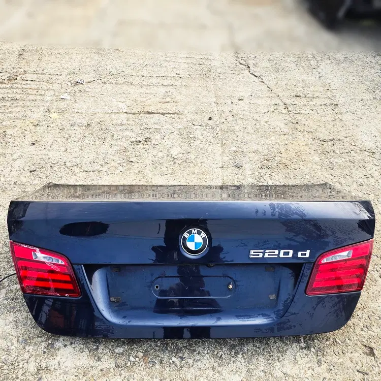 BMW 5시리즈 F10 6세대 전기형 트렁크 후미등 포함 중고