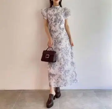 루미네 한정판 SNIDEL 오간 개더 퍼프 슬리브 원피스