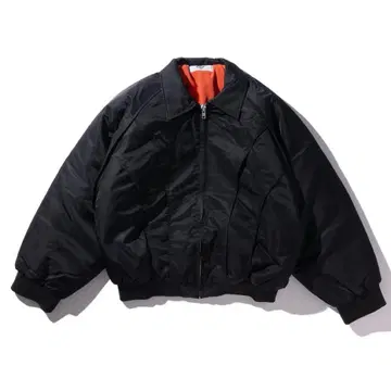 GOAT ESSENCE BOMBER JACKET BLACK