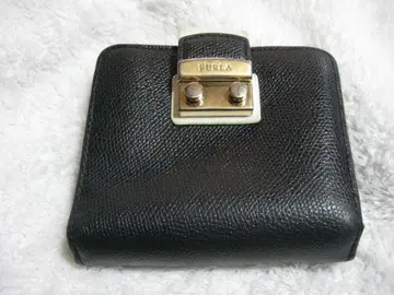 FURLA 블랙 가죽 이단 접이식 지갑