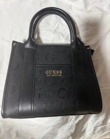 GUESS 백