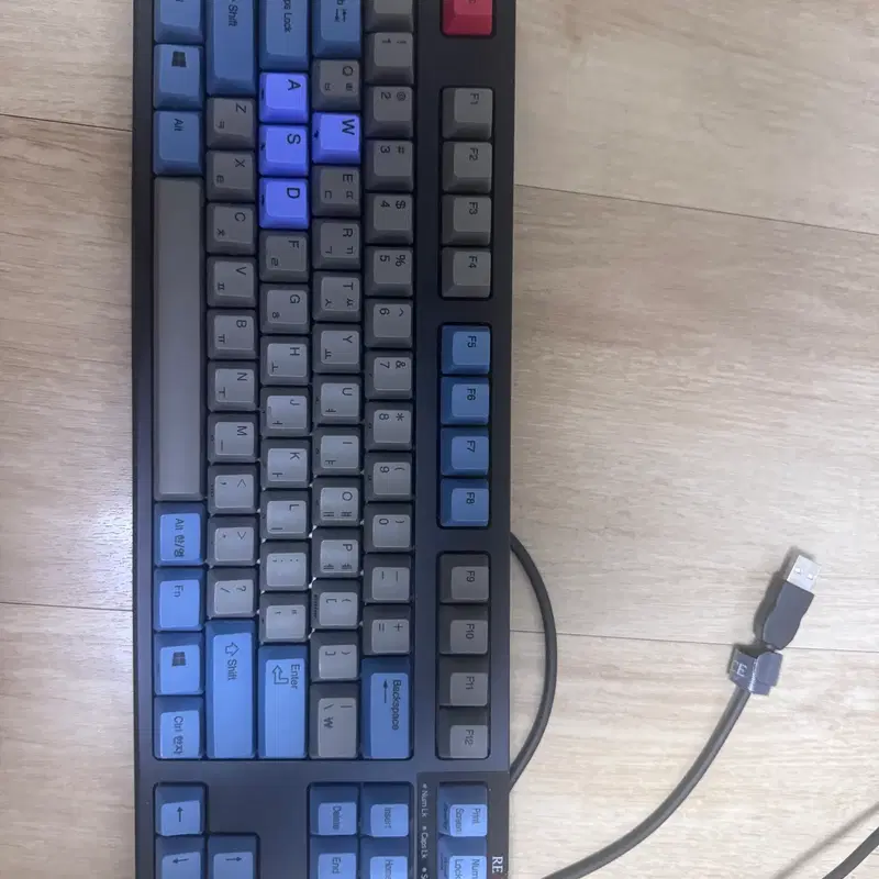 리얼포스 r2 균등 45g 키보드 판매합니다