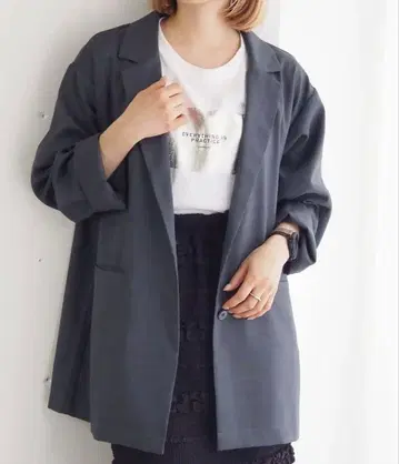 [가격 인하] 차콜 그레이 테일러드 자켓 봄/여름