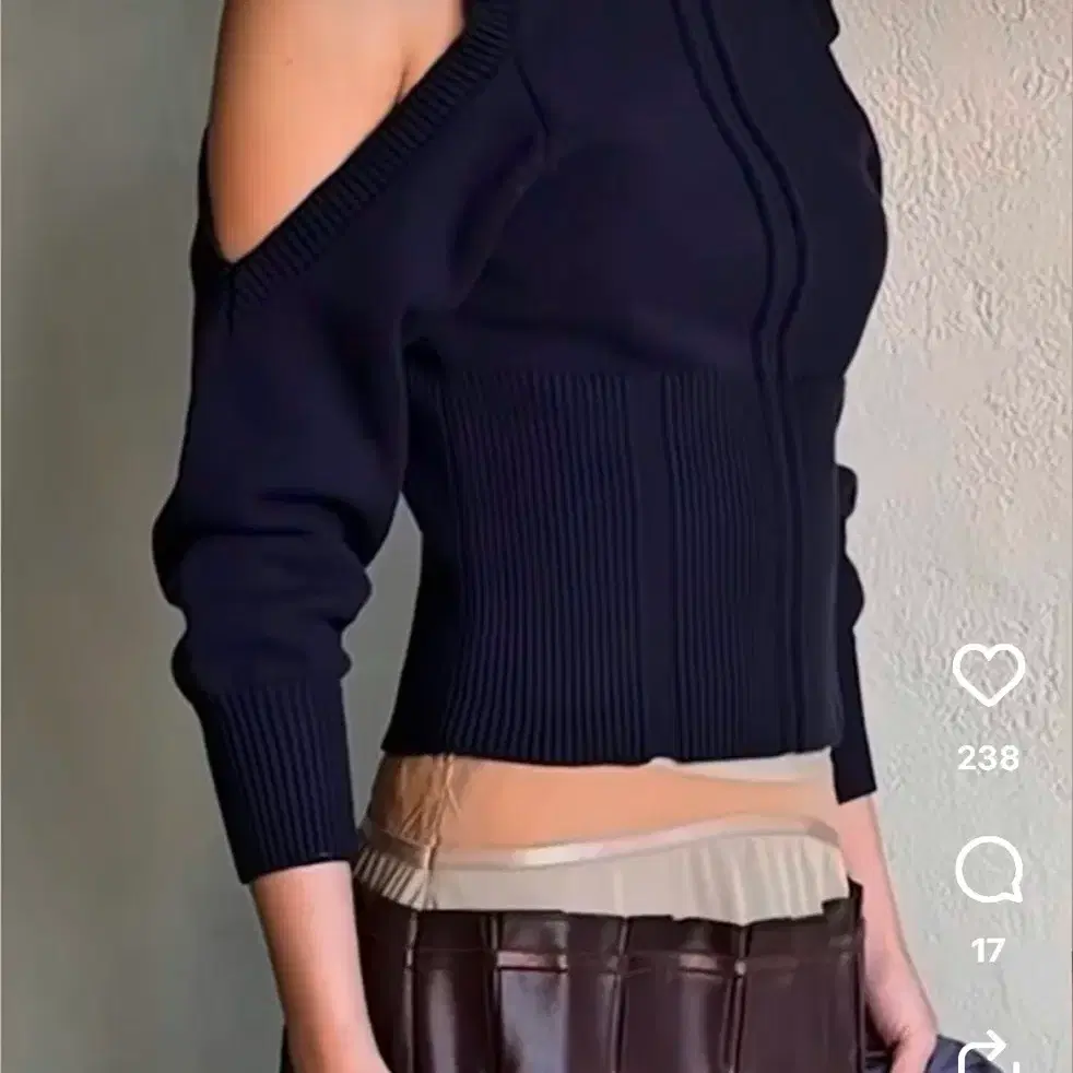 Mischief Rhombus Hooded Knit Vest | Bunjang Global
