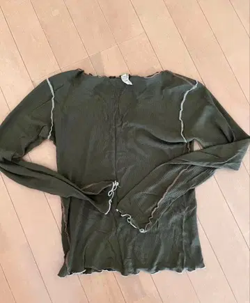 Baserange vein long sleeve tee