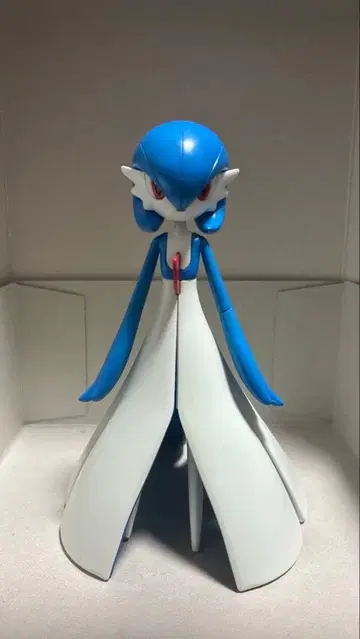 포켓몬 프라모델 가디안 이로치 도색