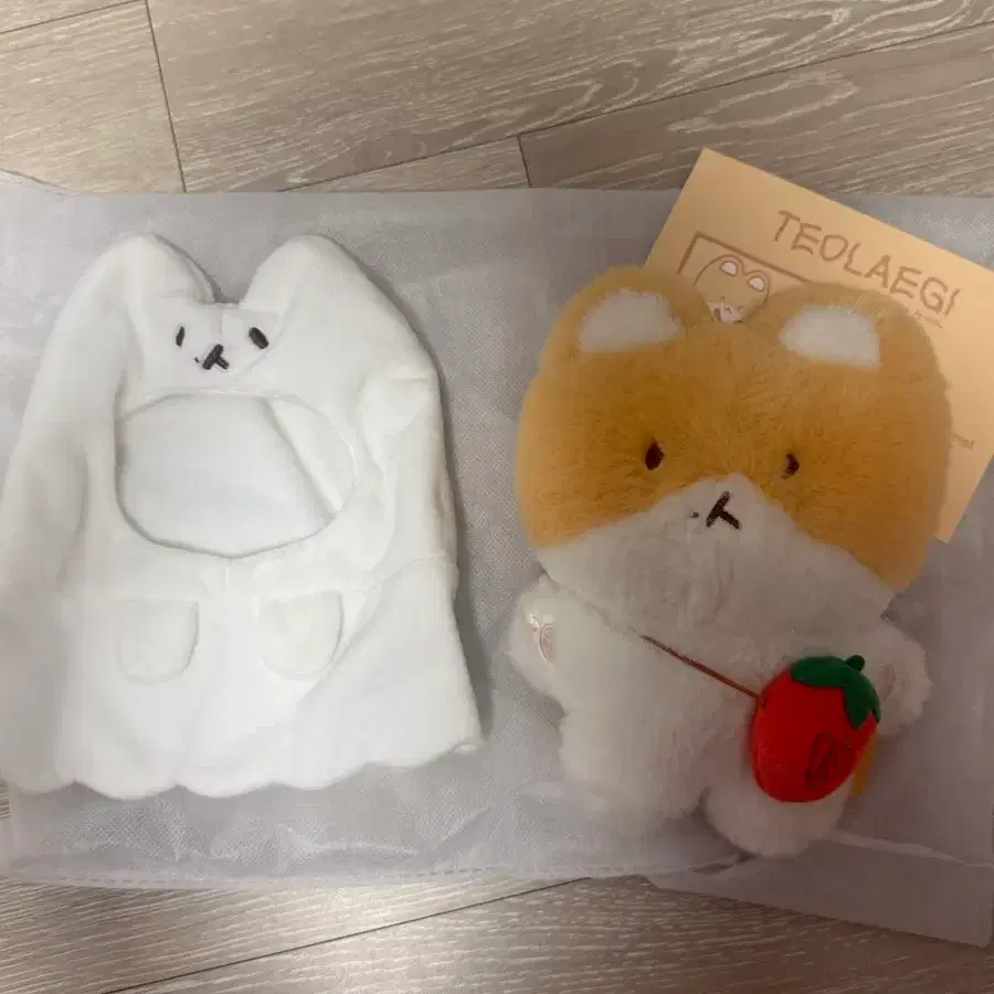 Baekhyun Giant Teolaegi Doll 80cm wts on Bunjang Global Site.