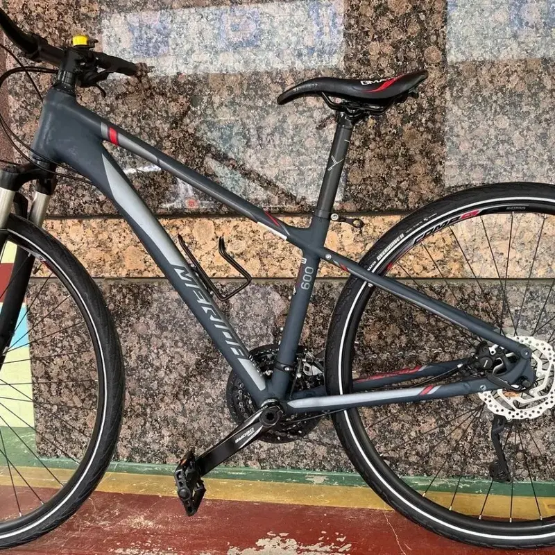 메리다 크로스웨이 600 자전거 그레이 mtb