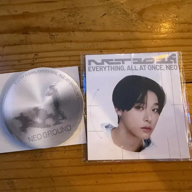 네오 그라운드 리쿠 입장 기프트 메달 배지