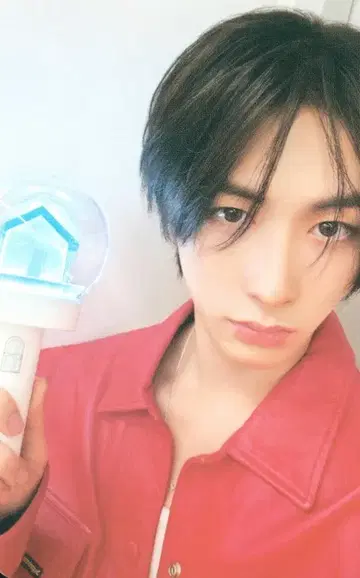 BOYNEXTDOOR TAE SAN 응원봉