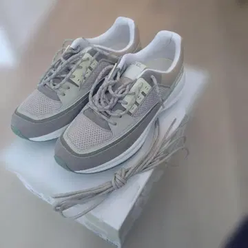[최종 가격] A.P.C. 남성용 스니커즈