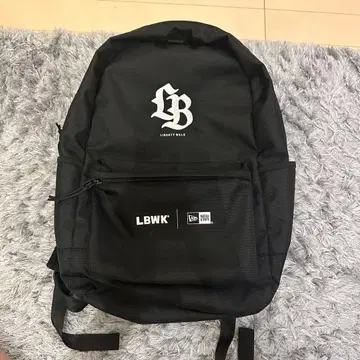 LBWK 블랙 백팩 NEWERA