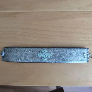 사미 팔찌 골드 눈 자수