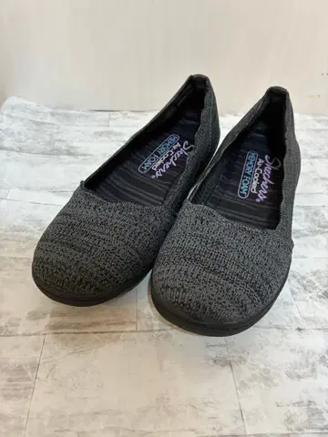 컨디션 최상 Skechers 22cm 슬립온 플랫슈즈 컴포트