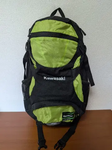 Kawasaki 백팩 블랙과 그린