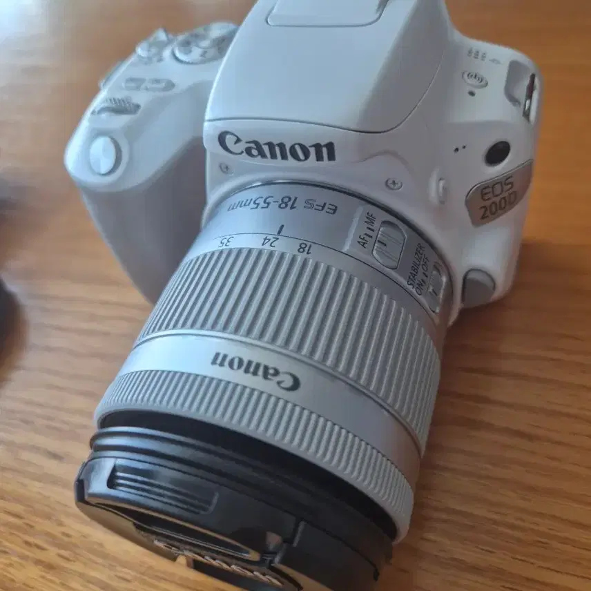 캐논 EOS 200D 화이트+18-55 번들 렌즈