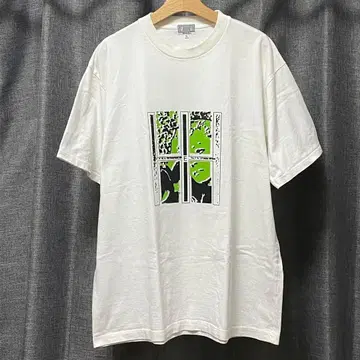 C.E CAVEMPT C.E 티셔츠 TRIPLE PLUS E T M