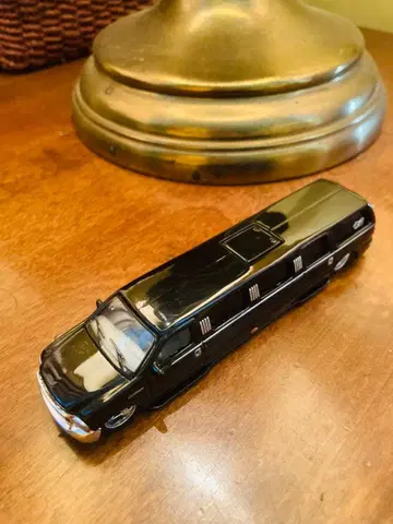 블랙 리무진 미니카 1/43