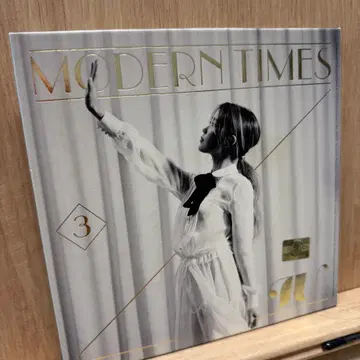 아이유 3집(2013) - Modern Times / CD | 브랜드 중고거래 플랫폼