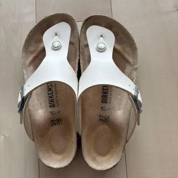 BIRKENSTOCK 화이트 플립플랍 기제 37 (24cm)