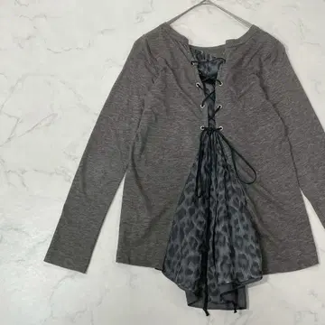 sacai 일본제 절개 이소재 레오파드 혼탁 개더 긴팔 블라우스