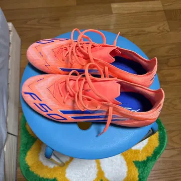 F50 스파이크 슈즈 오렌지/블루 26.5cm