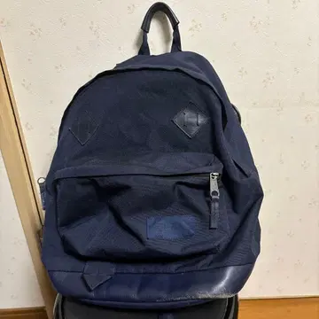 이스트팩 eastpak 백팩