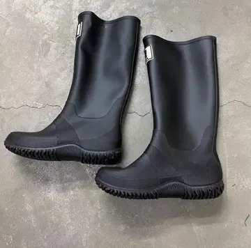 블랙 고무 장화