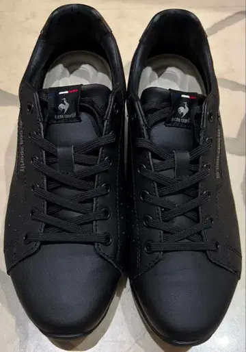 [새상품급] le coq sportif 스니커즈 블랙 23.5cm