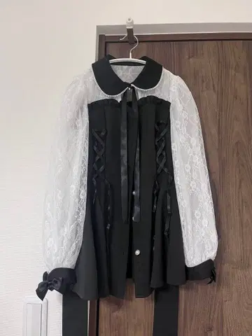 시크릿 허니 셋업 뷔스티에 절개 레이스업 양산 지뢰