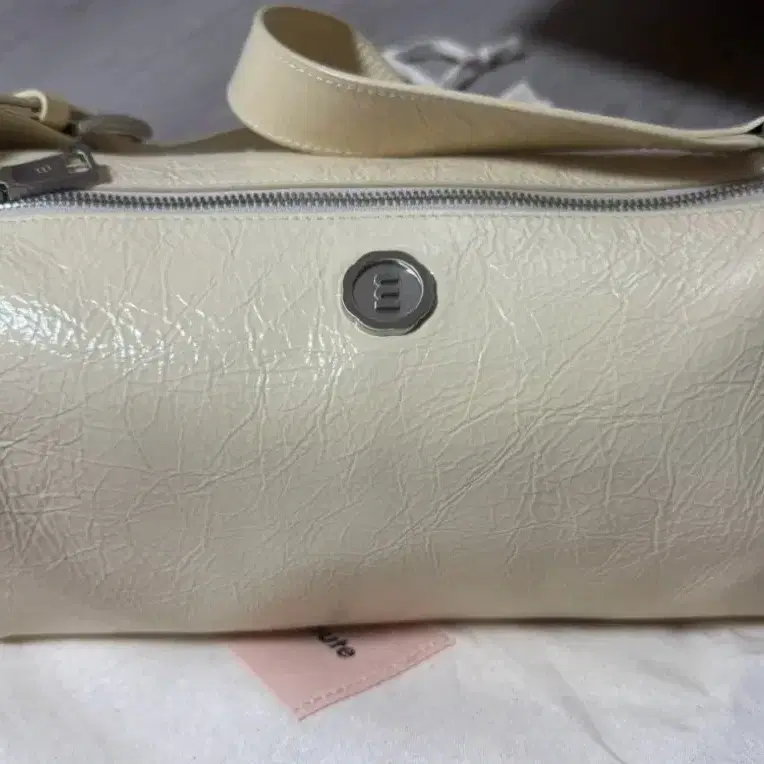 minitmute Brett Bag Mu Ivory (Original Version) | Bunjang Global