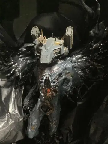 마젤란맨 동상 피규어 DEATH STRANDING 2