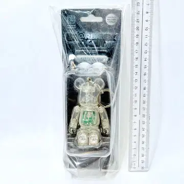 BE@RBRICK LIGHT 베어브릭 라이트 클리어 키링 레어