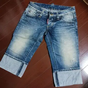 [ summer sale ] DSQUARED / 하프 데님
