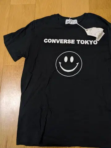 CONVERSE TOKYO 컨버스 도쿄 T셔츠 스마일 별 자수