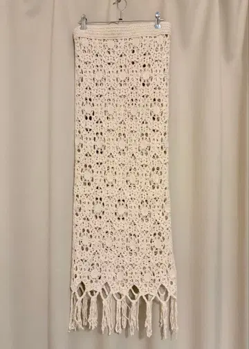 ZARA 플라워 모티브 레이스 니트 스커트