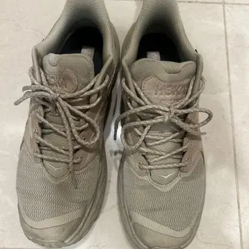 HOKA ANACAPA2
