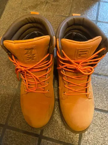 FILA 바키 콜라보 신발