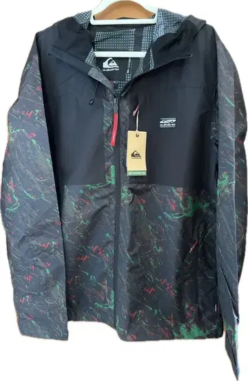 Quiksilver 나일론 자켓 후드 부착 택 포함 새상품