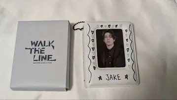 ENHYPEN WALK THE LINE 포토 카드 바인더 제이크