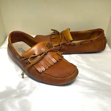 MADE IN ITALY 천연 가죽 프린지 모카신 퀼트 리본 26cm