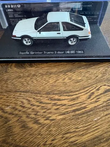 도요타 스프린터 트레노 AE86 1983 1/43