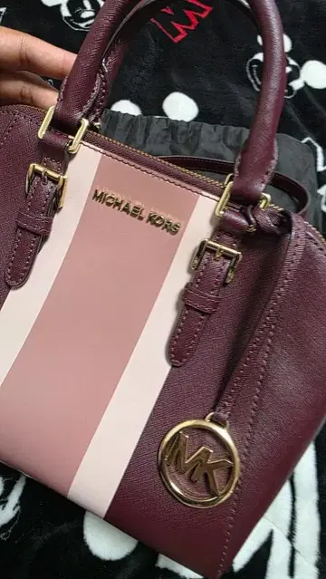 MICHAEL KORS 마이클 코스